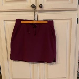 Women’s Athleta Midtown Skort Size 8